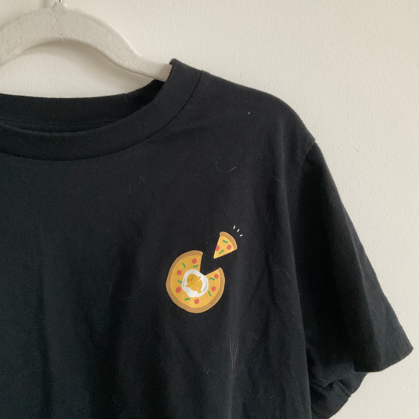 Uniqlo Gudetama Graphic Tee