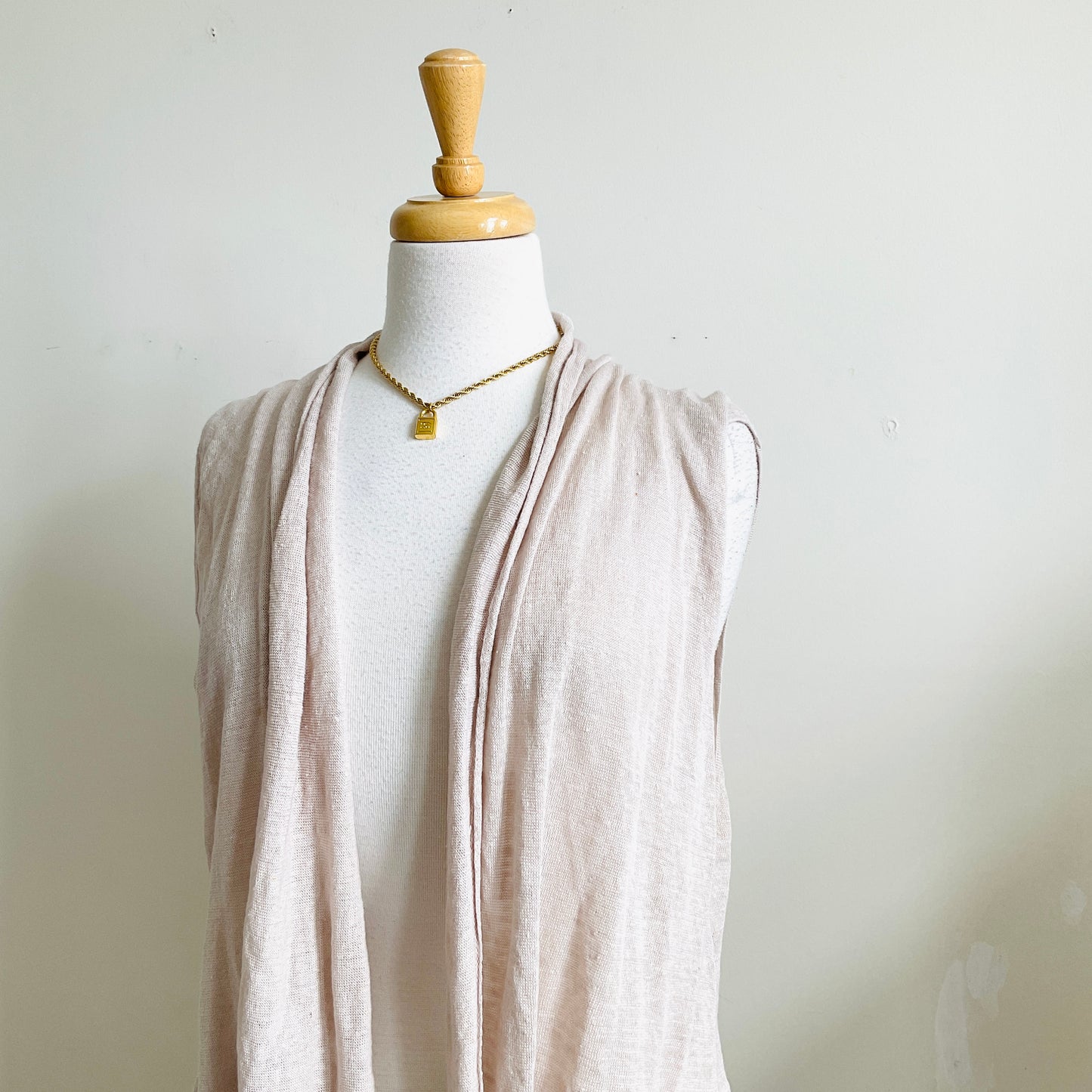 St.Tropez Linen Knit Vest