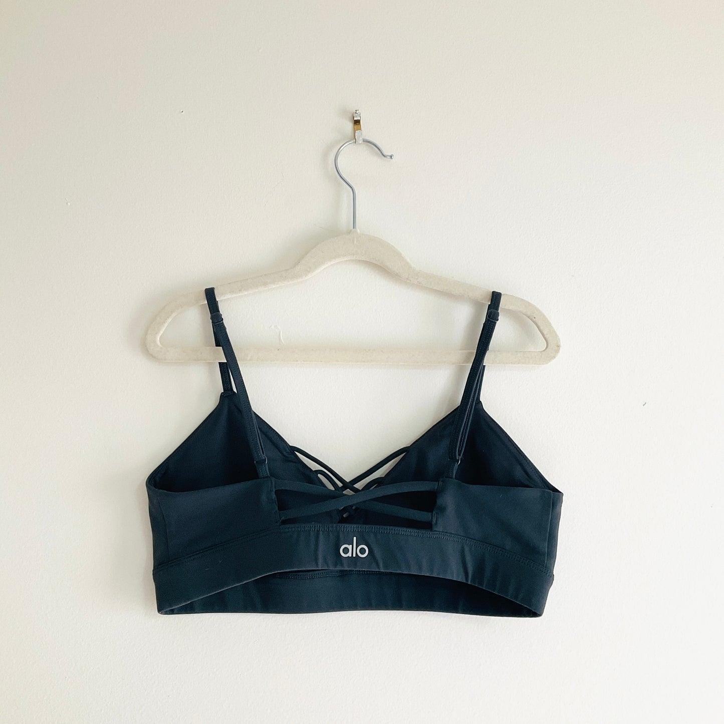 Alo Interlace Yoga Sports Bra