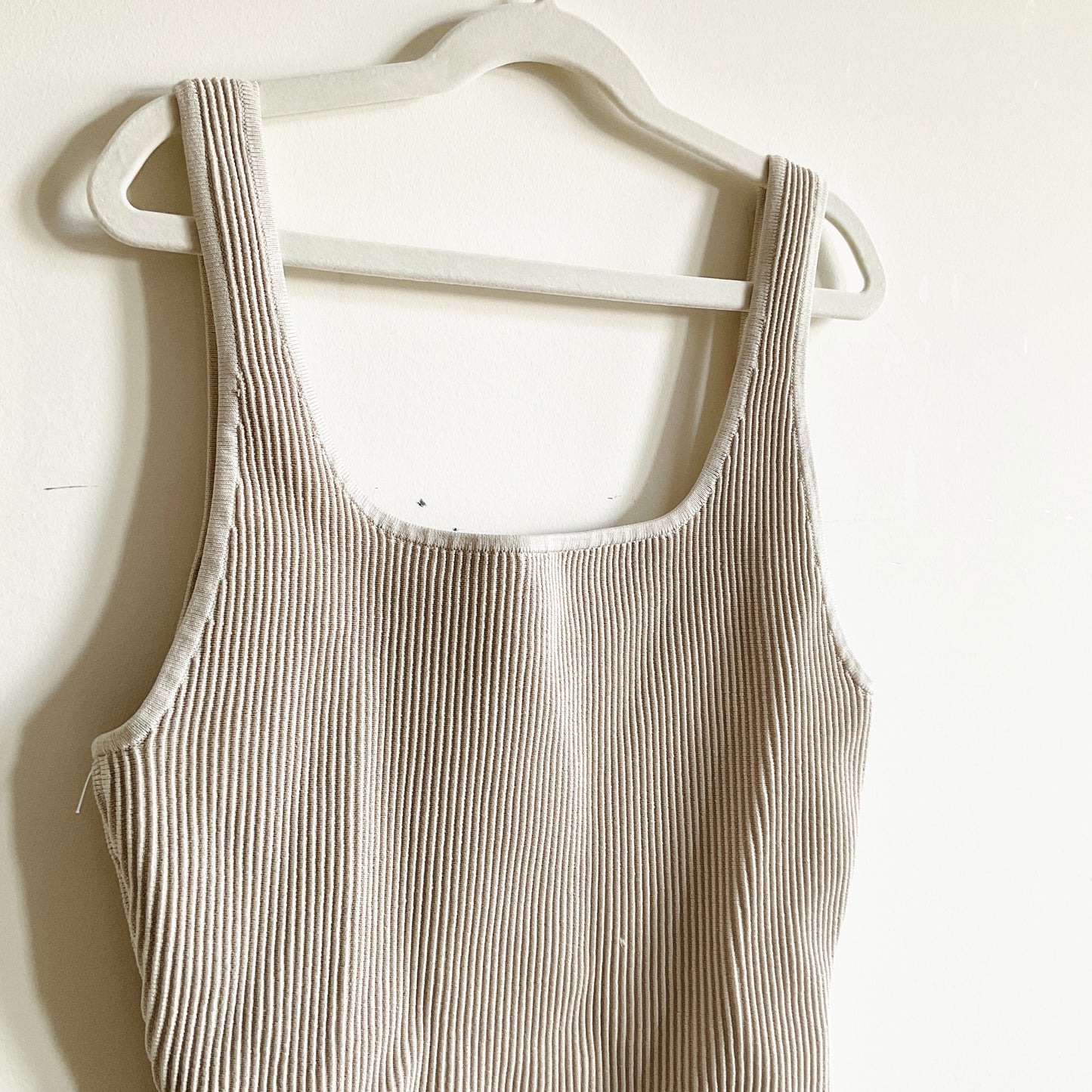 Babaton Sculpt Knit Tank