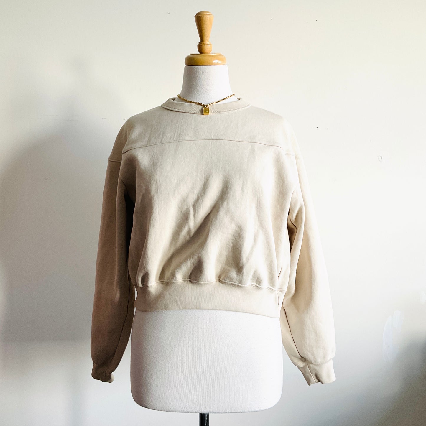 Uniqlo Cream Sweatshirt