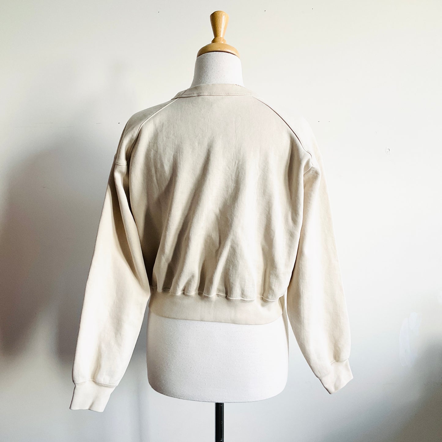 Uniqlo Cream Sweatshirt