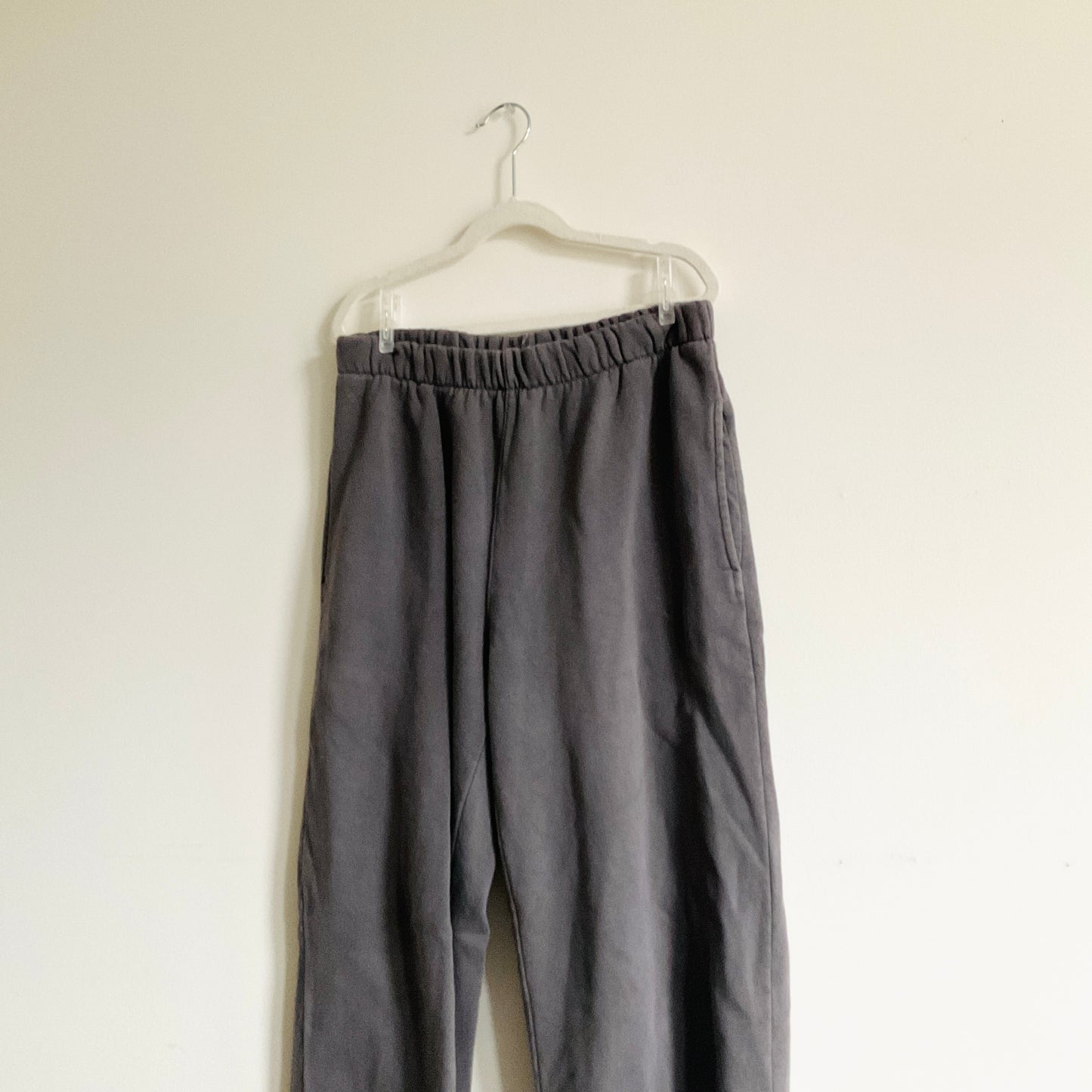 Brandy Melville Rosa Joggers