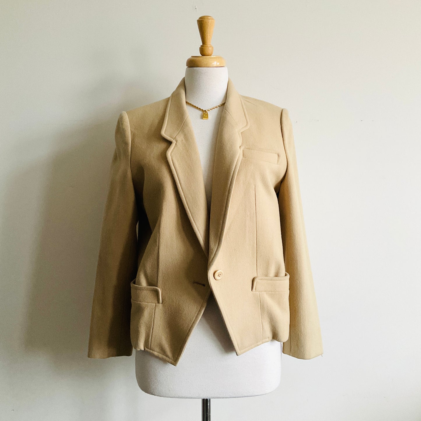 Boutique Single-breasted Blazer