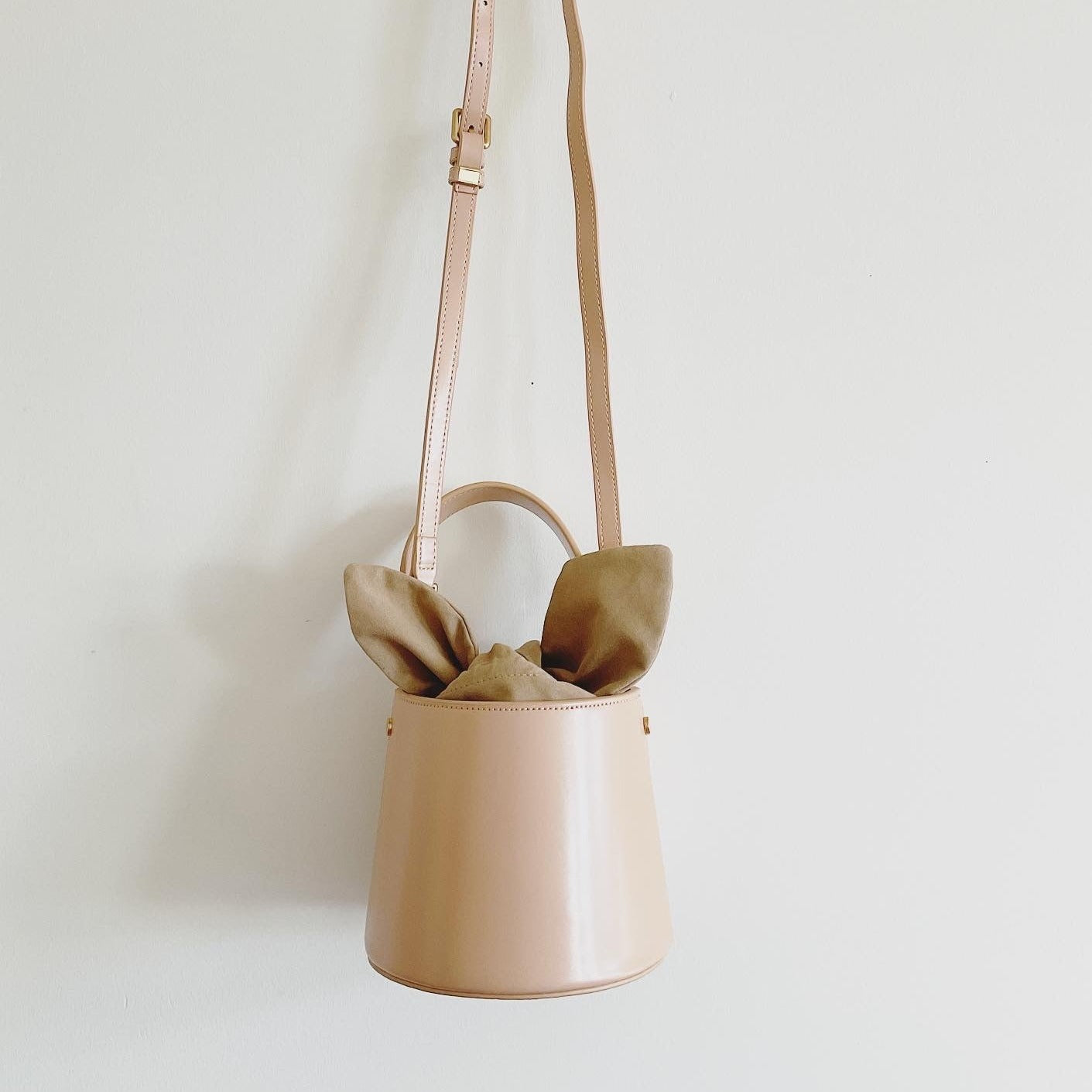 Looks Like Summer Bunny Bucket Bag