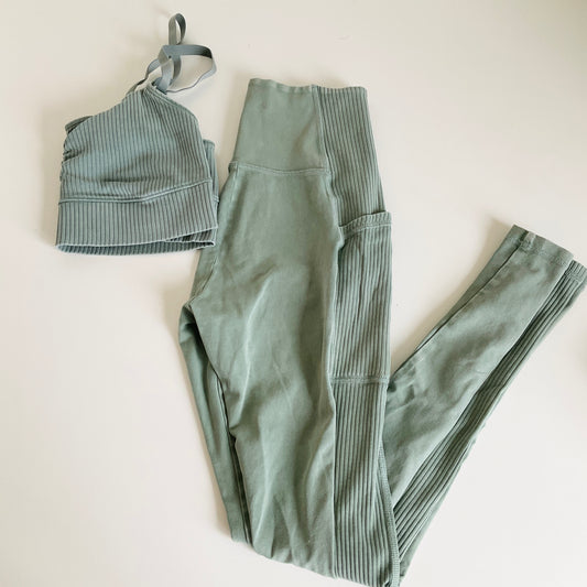 Aerie Tank & Leggings Set