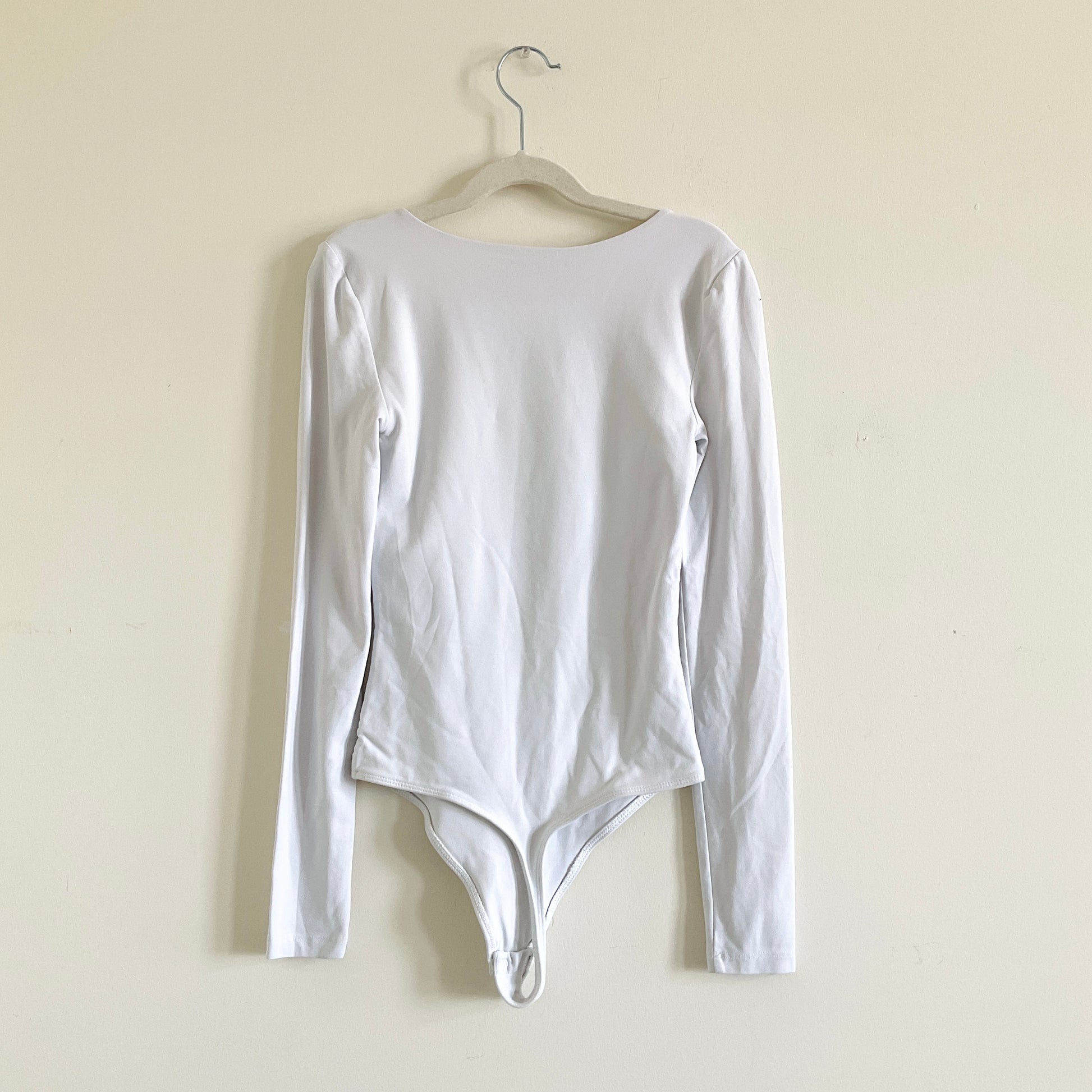 Babaton Contour Crewneck Bodysuit – Wishe.Thrift