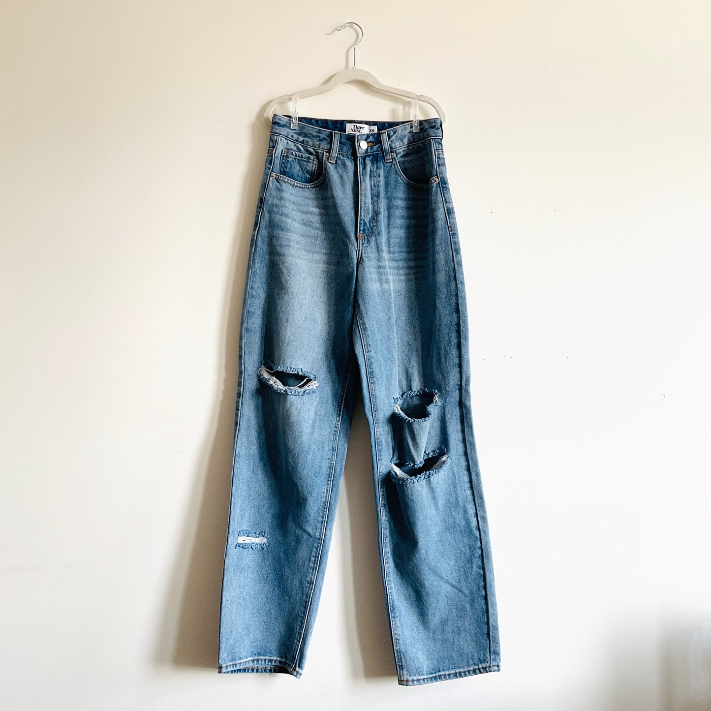 Tiger Mist Classic Straight-leg Ripped Denim Pants