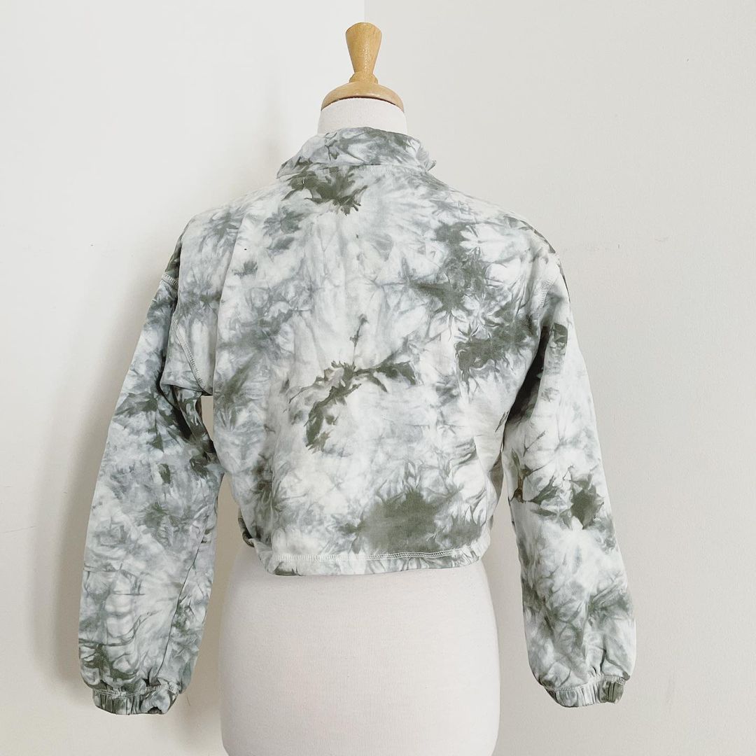 CodexMode Tie-Dye Cropped Quarterzip